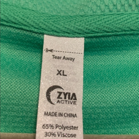 ZYIA Active Textured Pullover, Size XL
Excellent Condition - Picture 2 of 5